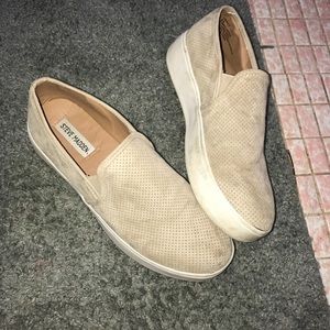 Steve Madden slip on sneakers